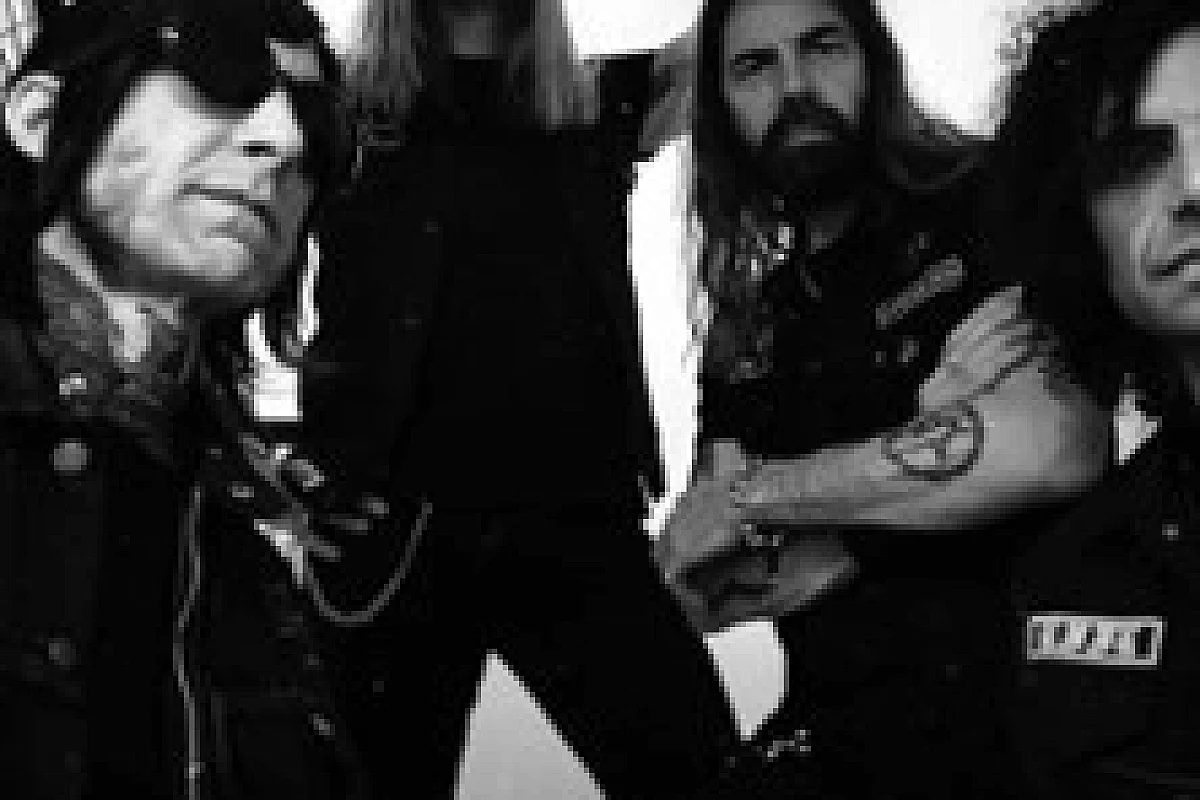 The Lords of Altamont - Tournée