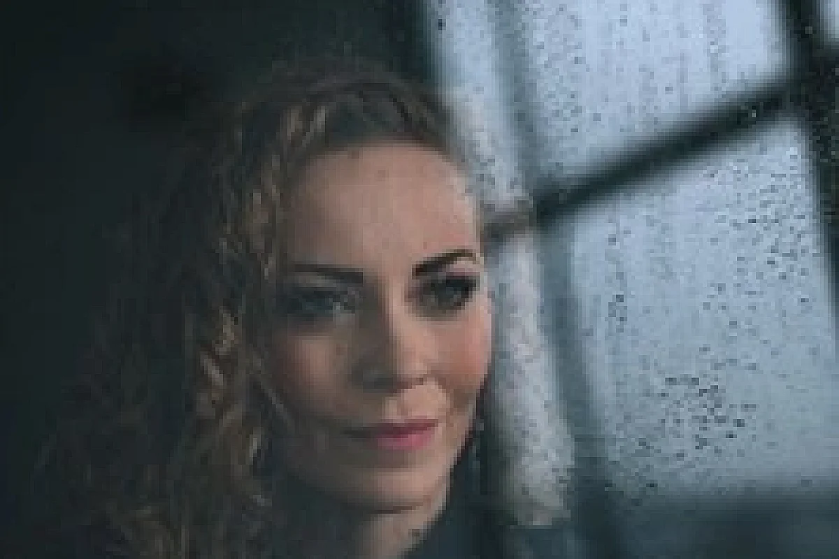 Anneke Van Giersbergen & Band