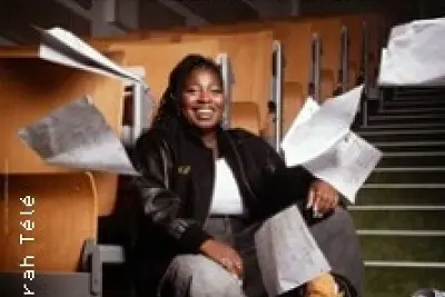 Sarah Lélé - La Mauvaise Education