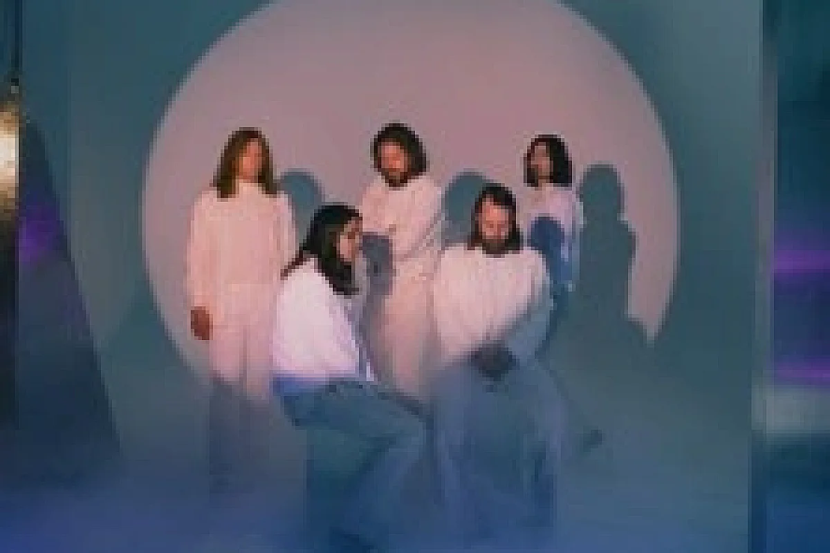 Hällas + Earth Tongue