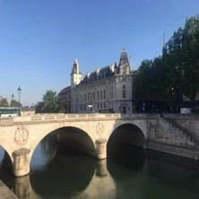 Tribunal de commerce (île de la CITE)