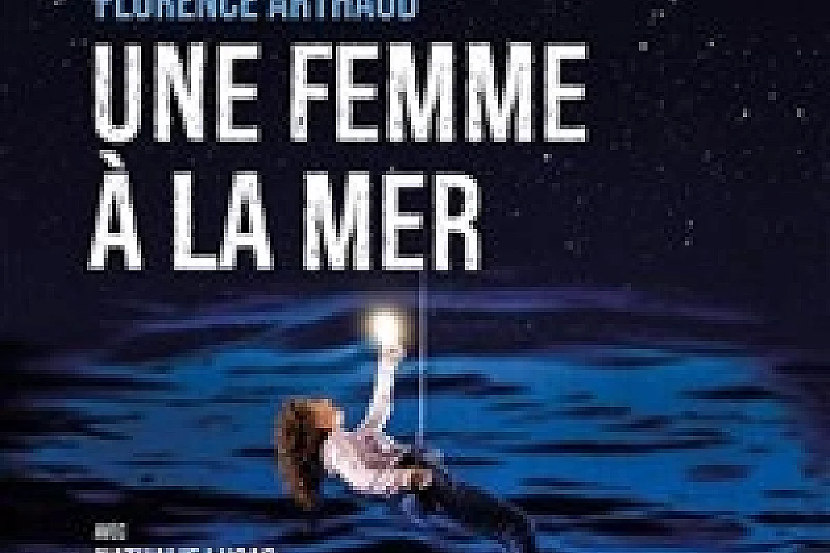 Une femme à la mer