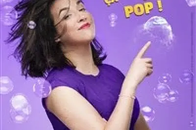 Julia Mével dans Ça pop pop pop !