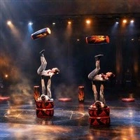 Les Étoiles du cirque de Pékin dans Odyssée