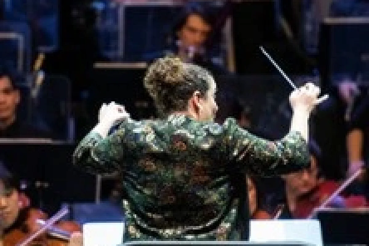 Brío Orchestre Divertimento Dirigé par Zahia Ziouani