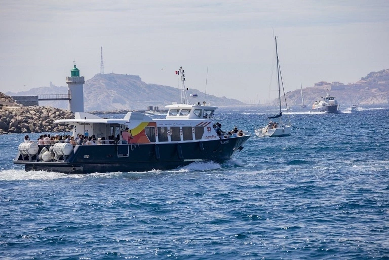 Matinée à l'Estaque avec Yvon : trajet en navette maritime, balade