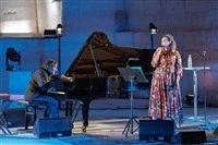 André Manoukian et Rosemary Standley dans La vie secrète des chansons