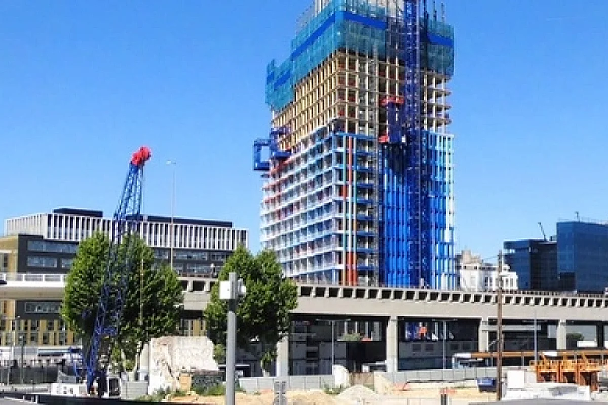 Image 3