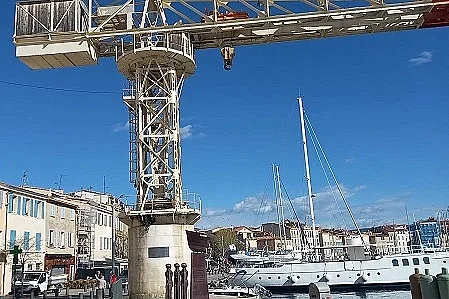 Image 4