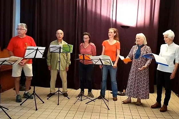 « L'ENCHANTADA, 18a Jornada dau Chant occitan »