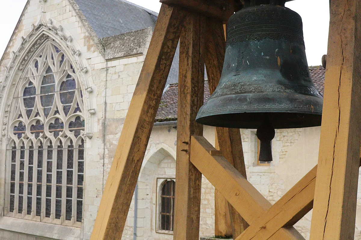 Exposition "La voix de nos campa(g)ne" : les cloches loudunaises