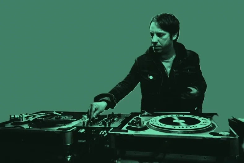{Vinyl Social Club} David Lespes + Lancement Conte d'Hiver + Expo