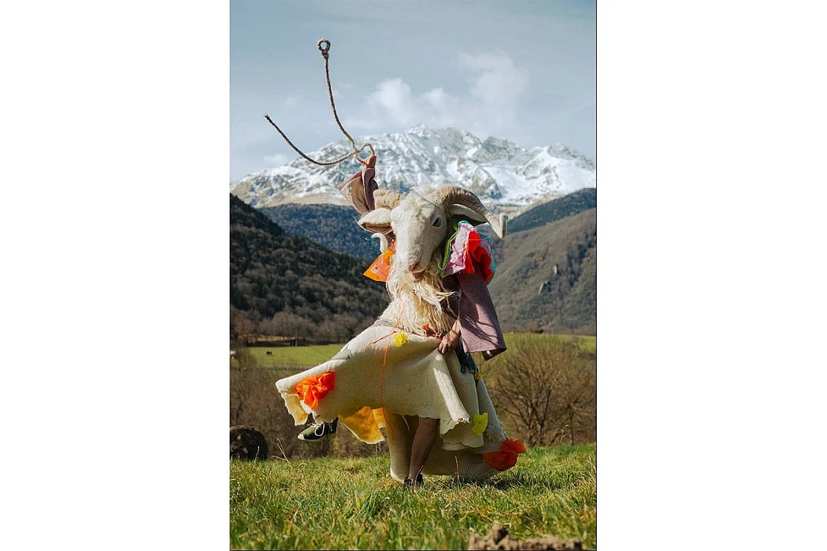 Bonté d'Ovine, la colporteuse