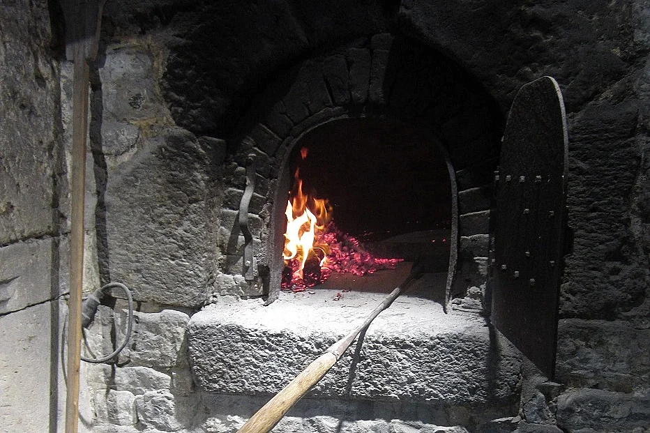 Atelier bourdelots pomme au feu de bois