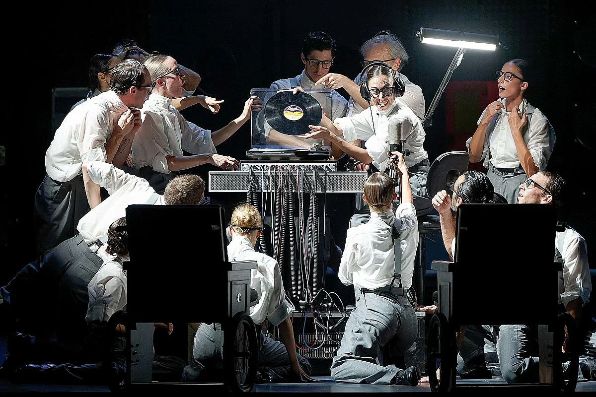 "Notte Morricone" Marcos Morau - Centro Coreografico Nazionale/Aterballetto