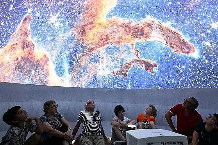 Planétarium mobile