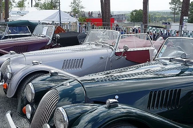 Rassemblement mensuel automobile club de Granville