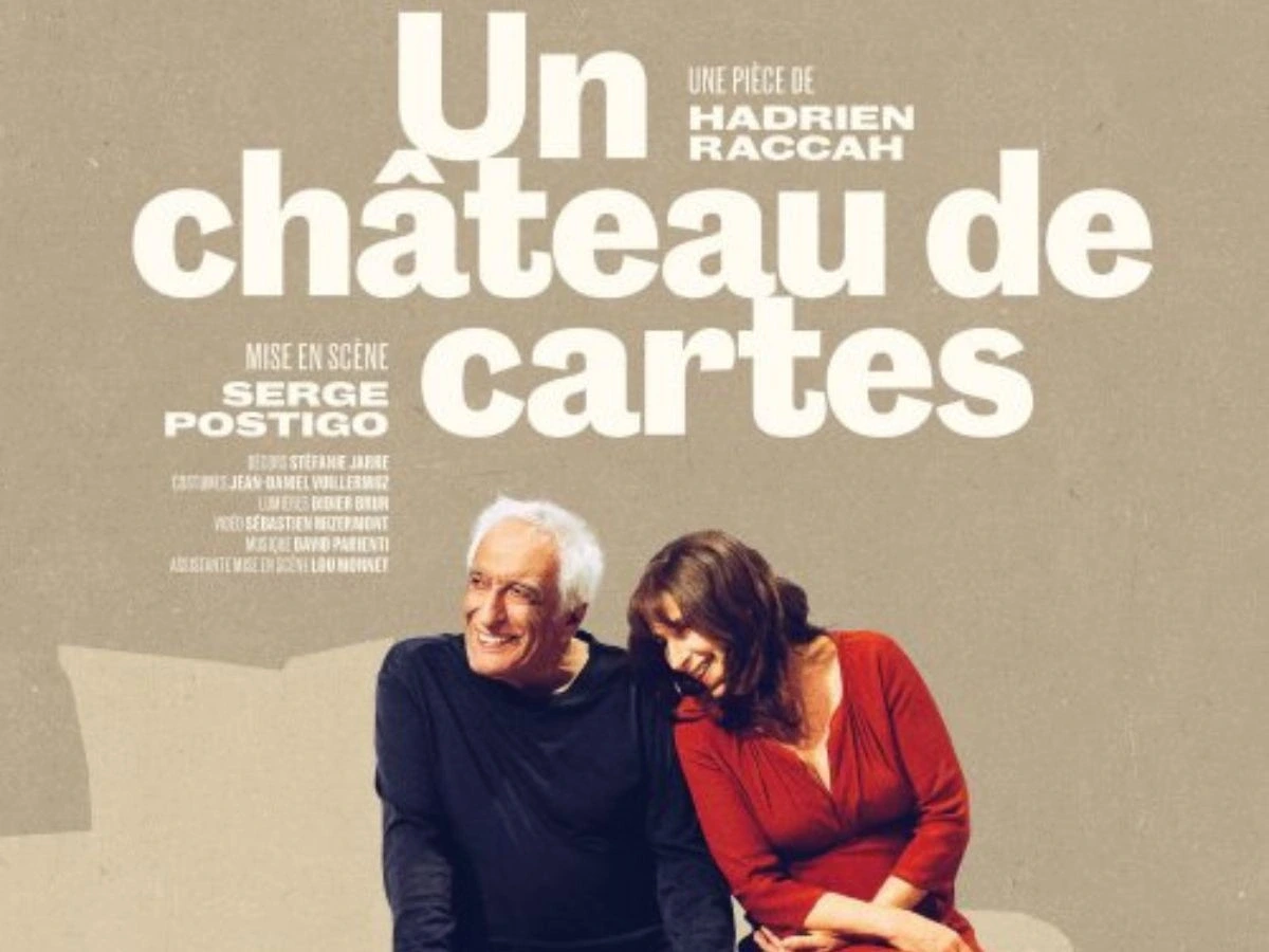 UN CHÂTEAU DE CARTES