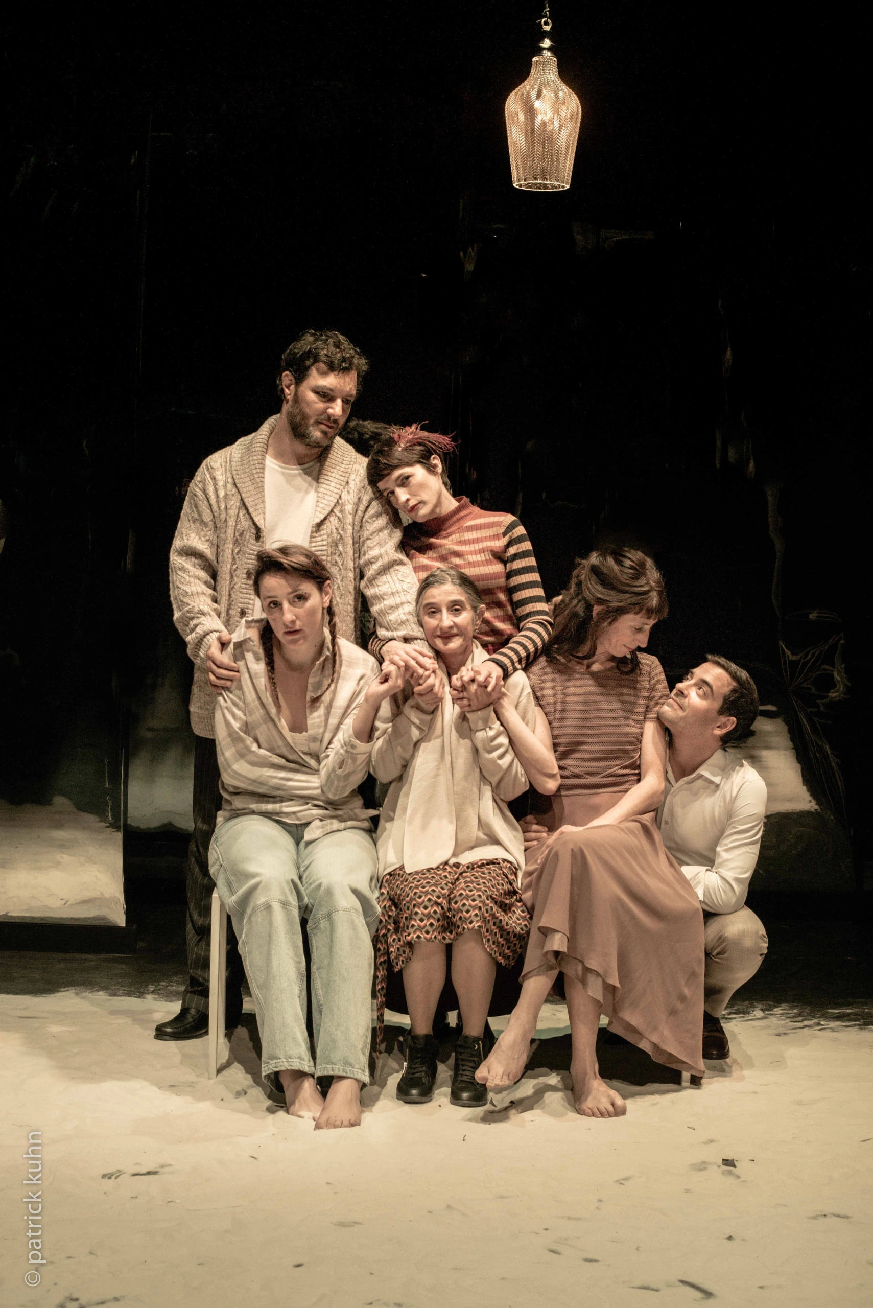 PIÈCE DE THÉÂTRE "L'ENFANT DE VERRE"
