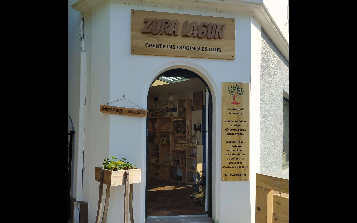 Visite courte de l'atelier Zura Lagun et démonstration