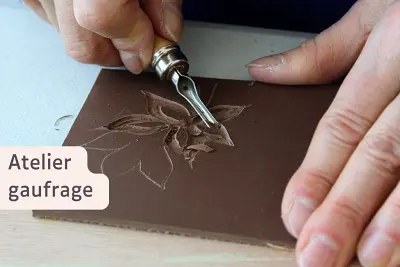 Atelier gaufrage au Moulin du Got