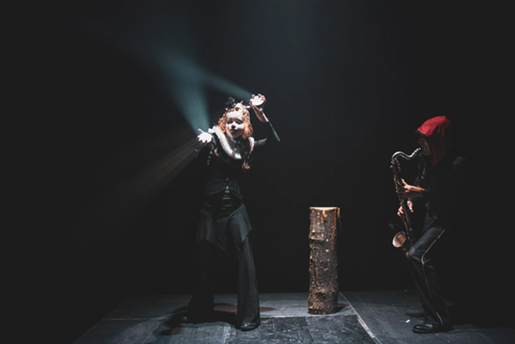 Théâtre - La Manékine