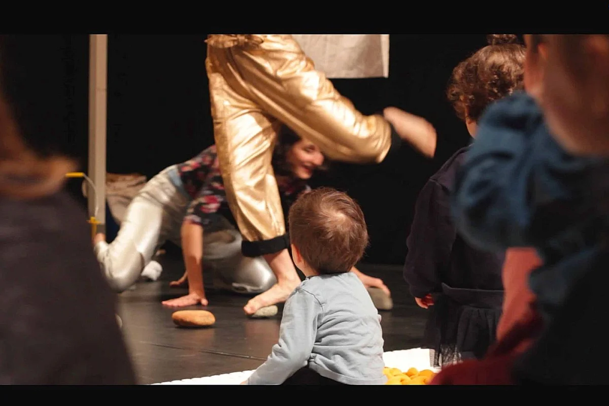 Musique et danse: Cou erture