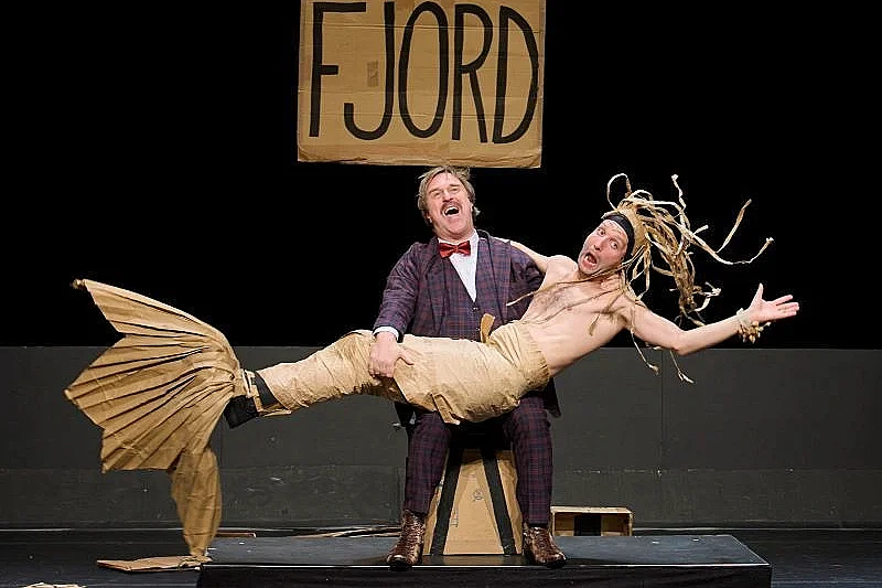 Théâtre / Humour - LES GROS PATINENT BIEN par la Compagnie Le Fils du grand réseau