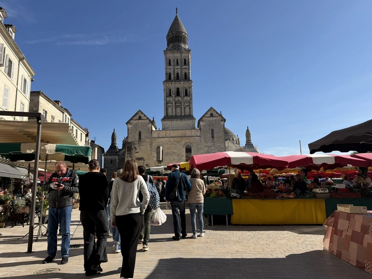 Les dimanches de la Clautre : Exposition de véhicules anciens