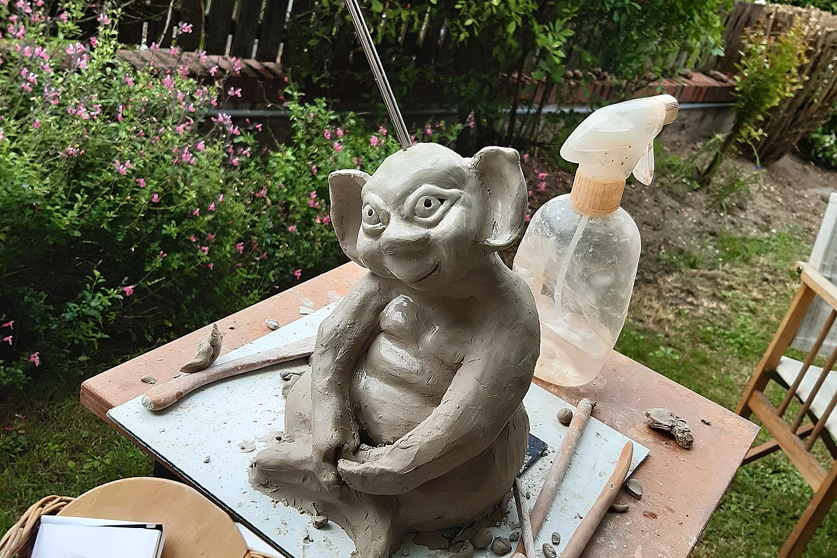 Atelier de modelage intergénérationnel : Créez ta gargouille ou ton monstre en argile!