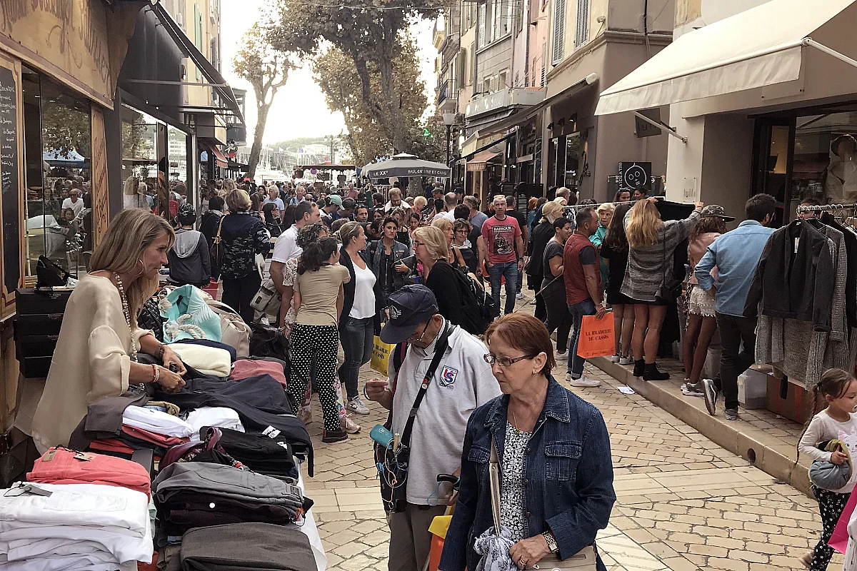 Braderie des commerçants de Cassis