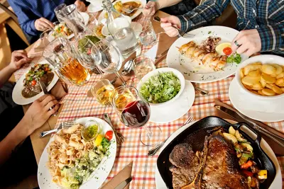 Repas du club des Hirondelles