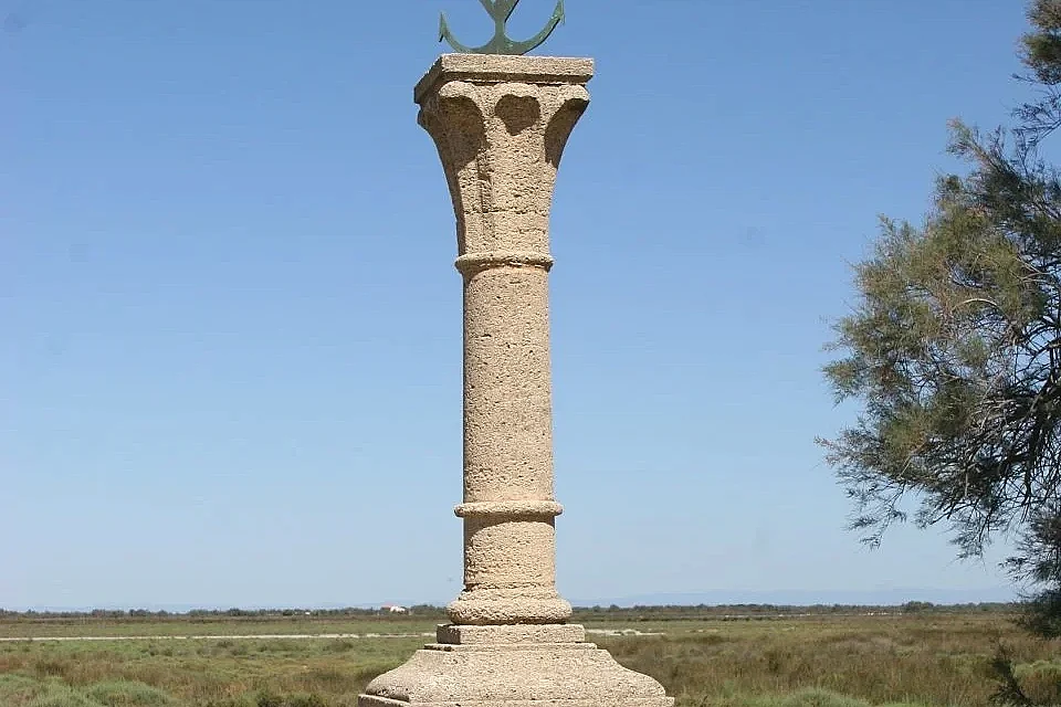 « Centenaire de la croix de Camargue  et marche sur le chemin de Marie - Madeleine