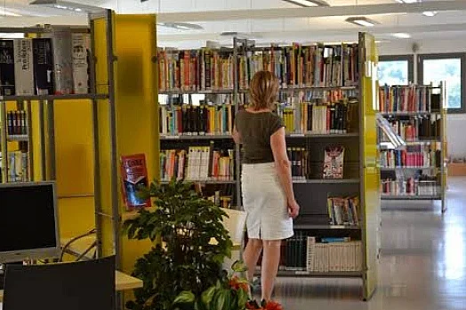 Grande expo de rentrée "La tête dans les livres" - Bibliothèque Andre-Périgord - Feytiat