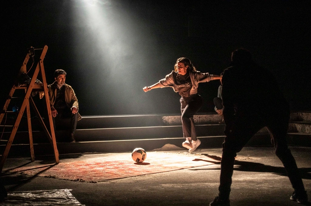 Théâtre - Fidélité(s), ou la panenka de Hakimi