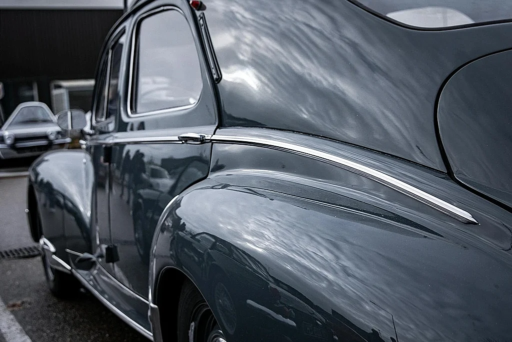 EXPOSITION DE VOITURES ANCIENNES