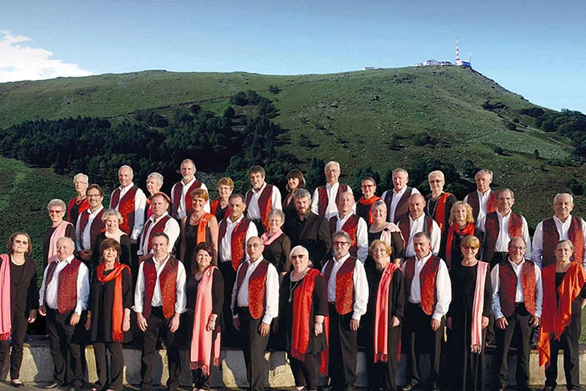Concert de chants basques : choeur mixte Larrun Kanta