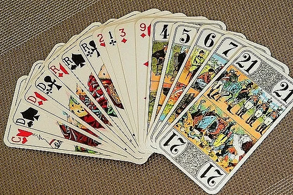 Concours de belote à Rudelle