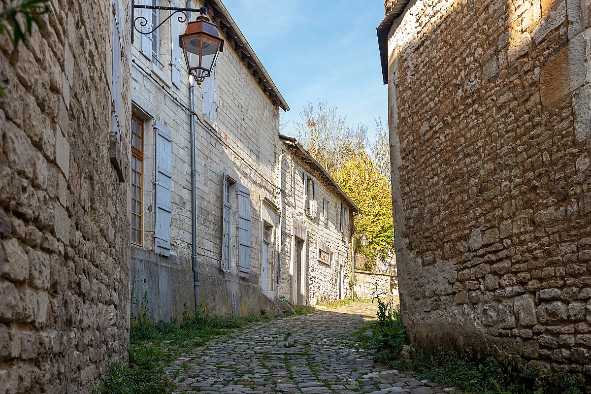 Les visites d'Anthony : Mirebeau médiévale