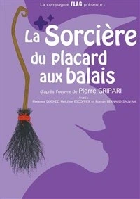 La sorcière du placard aux balais