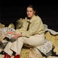 Suzanne, d'une gueule à l'autre