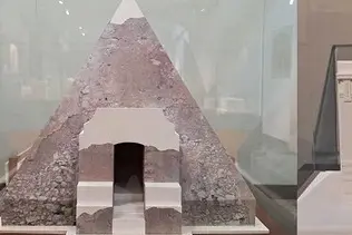 Visite de l'exposition "L’art et la matière : maquettes marseillaises" 