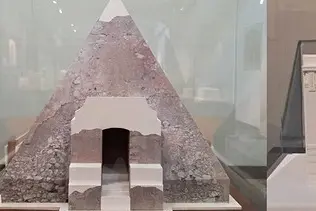 Visite de l'exposition "L’art et la matière : maquettes marseillaises" 