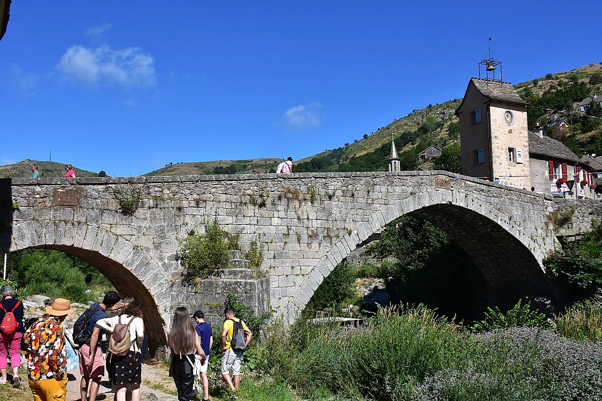 RANDONNÉE CULTURELLE DU CFD : LE PONT DE MONTVERT