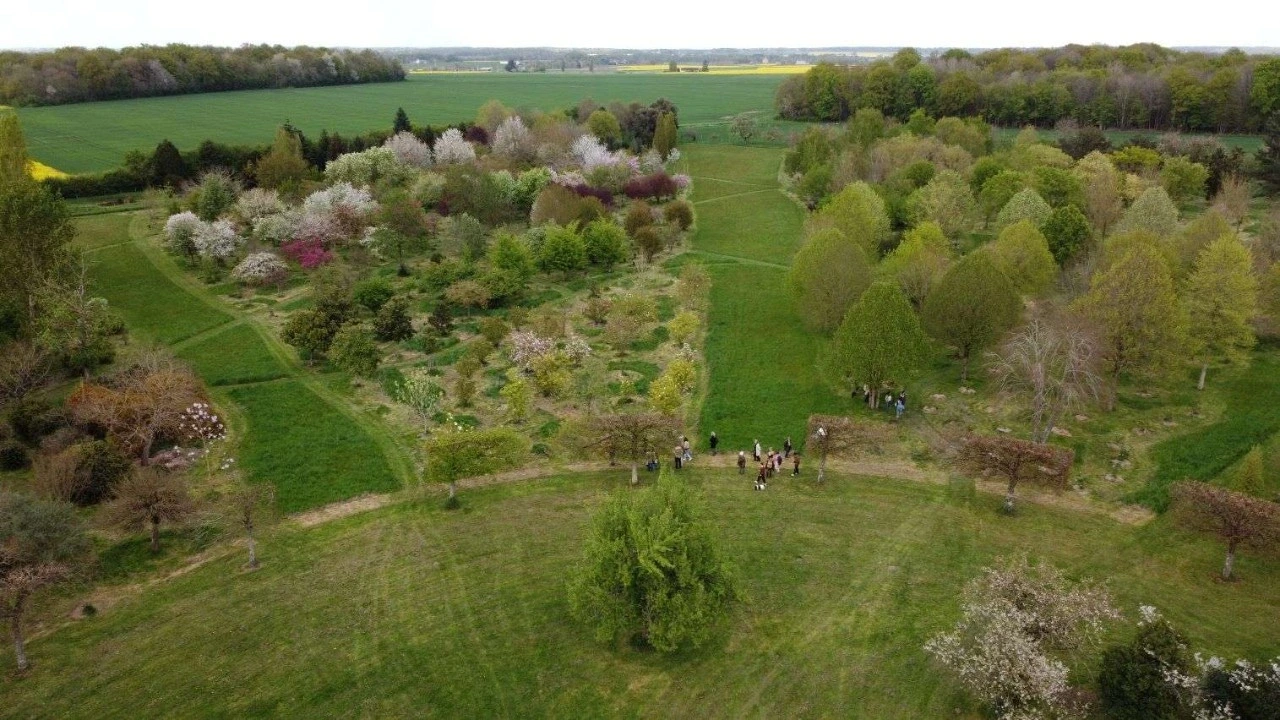 Stage "Réussir l'aménagement paysager autour de sa maison, dans le contexte climatique actuel" à l'Arboretum de la Petite Loiterie à Monthodon - Le Sentier