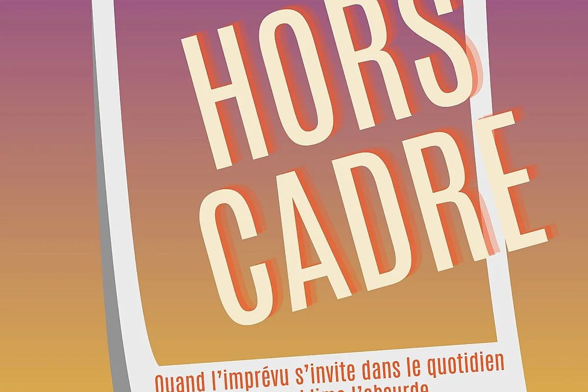 HORS CADRE