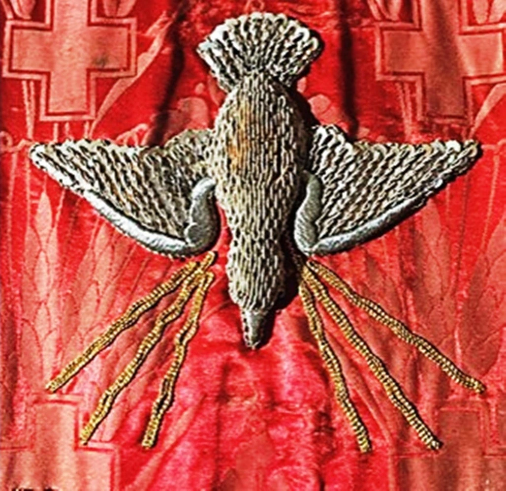 Au fil des Ostensions, tissus sacrés