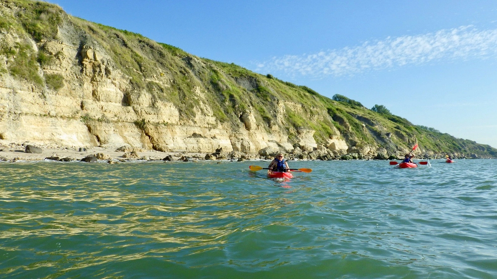 Concept Sport Emotion - Randonnée en kayak au pied des Roches noires