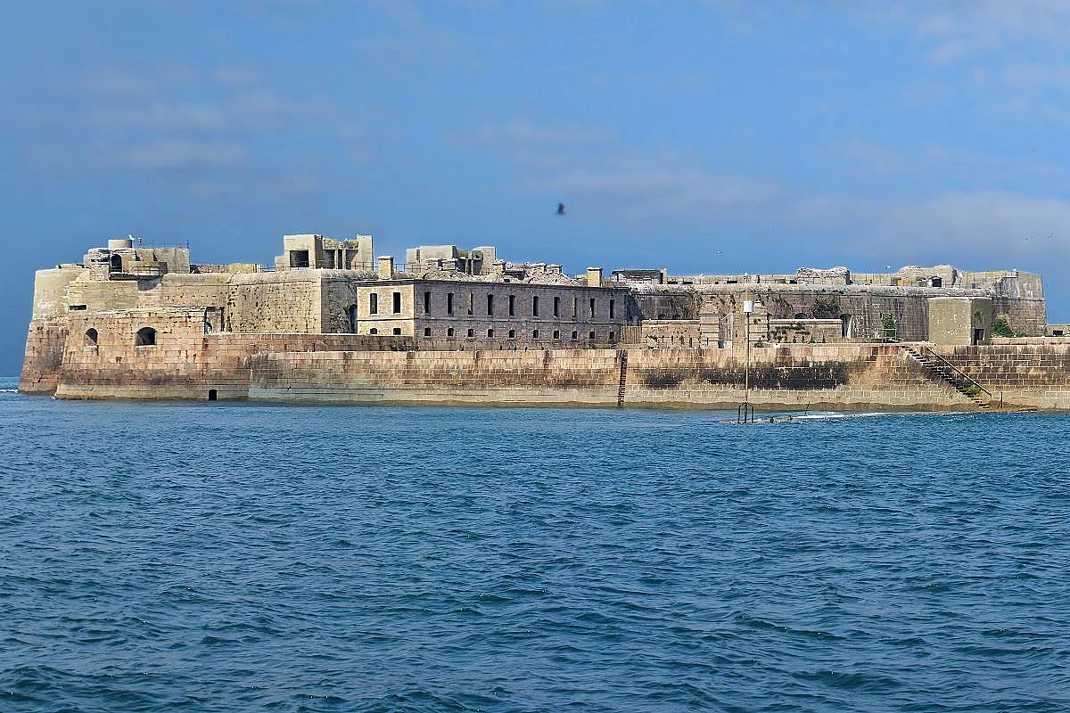 COMPLET - Visite commentée : Le fort de l'ile Pelée