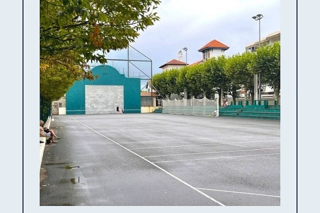 Visite de Biarritz par le musée historique - Parc Mazon et Plaza Berri
